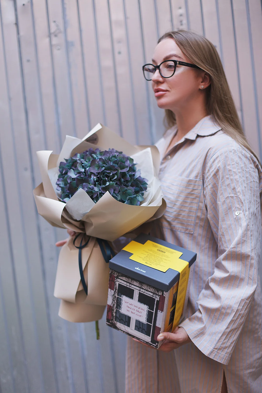 Гортензия осенних оттенков в моно букете