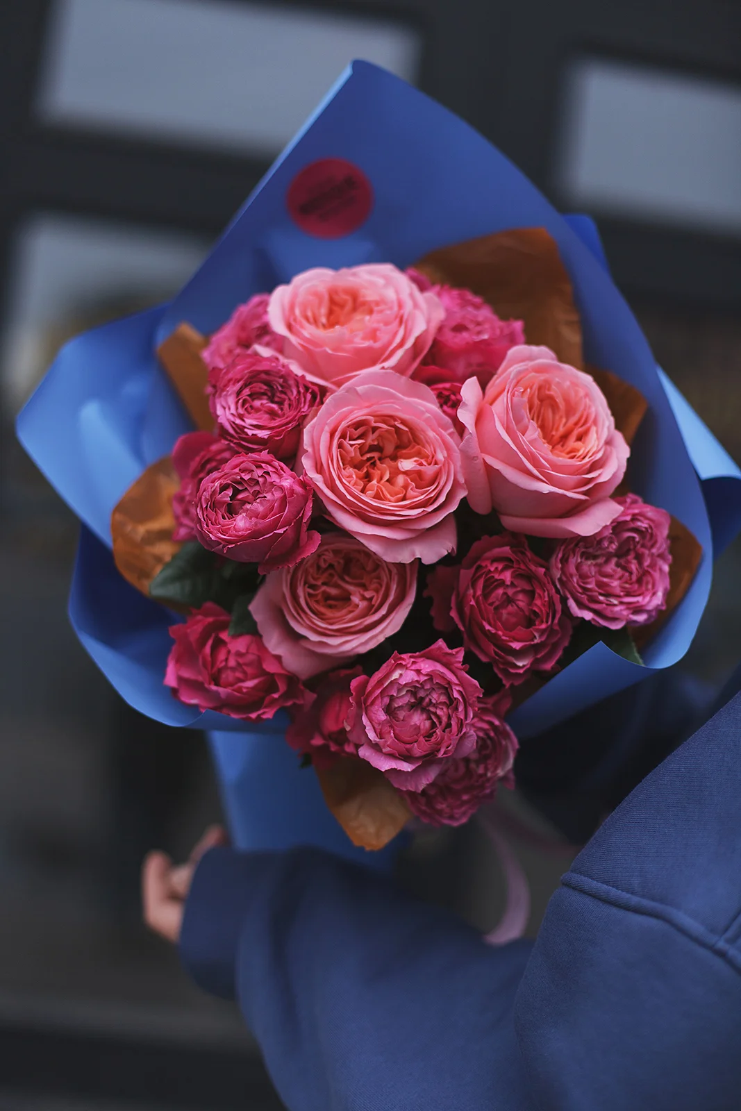 Дуо букет из пионовидных роз Пинк Экспрешн и Джульетта цериз